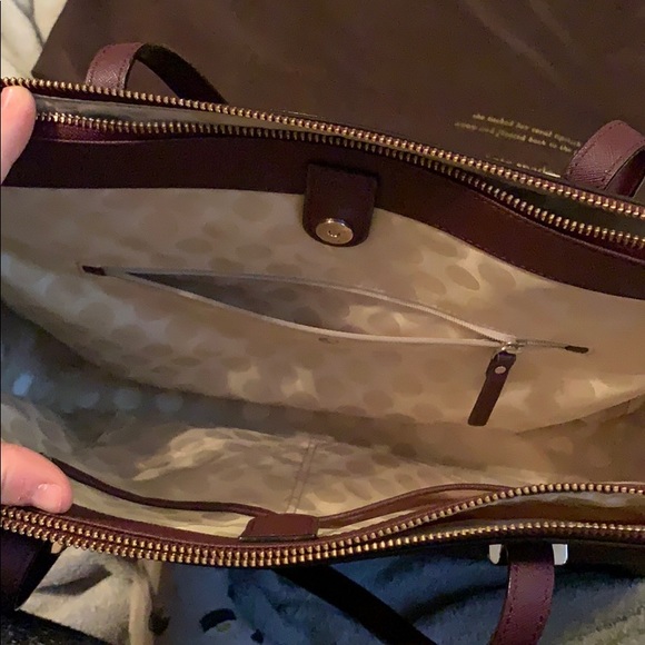 Kate spade tote - Picture 2 of 11